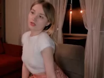 Offline isabellatorrance on Chaturbate