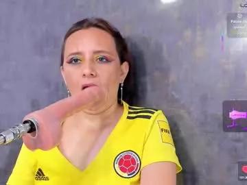 issys_milf from Chaturbate