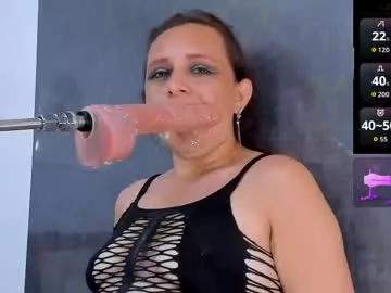 issys_milf from Chaturbate