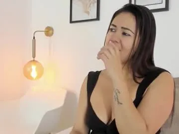 ivyblackk on Chaturbate