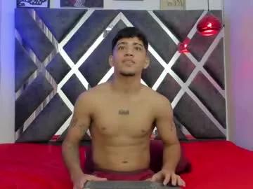 izaak_taylor7 from Chaturbate