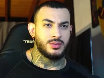 Offline jackson__cottonwood on Chaturbate