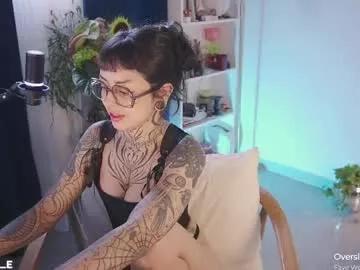 janne_maybe from Chaturbate