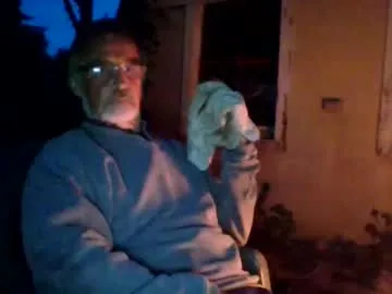 Offline jasonreloaded694u on Chaturbate