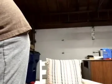 Offline jawssharkparty on Chaturbate