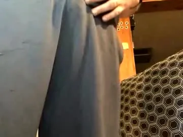 Offline jawssharkparty on Chaturbate