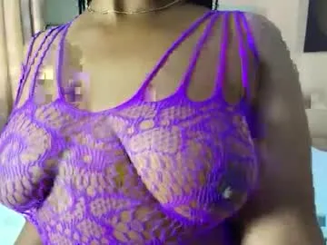 Offline jinglefancypuff on Chaturbate