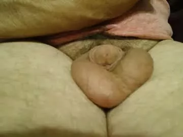 Offline johnnier777 on Chaturbate