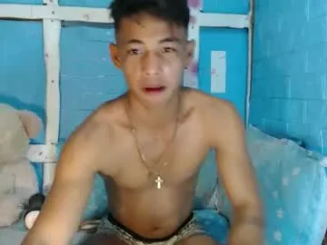 johnydestroyer on Chaturbate