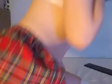 Offline julieta__sexxx on Chaturbate