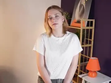 Offline juliettakaniecki on Chaturbate
