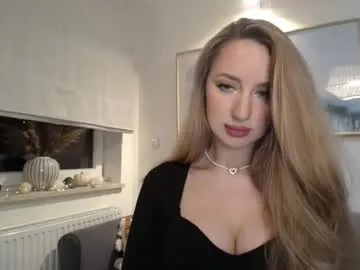 Freechat juliettesensual on Chaturbate