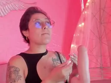 juliexxxtasy on Chaturbate
