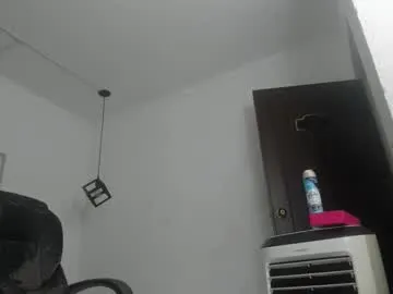 Freechat karol_c31 on Chaturbate