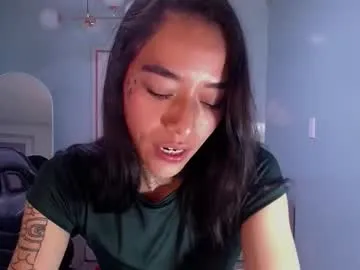 Offline kataleya_t on Chaturbate