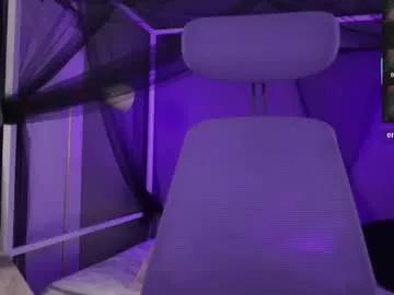 kattusauruss from Chaturbate