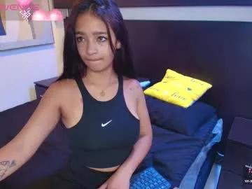 katty_rounds from Chaturbate