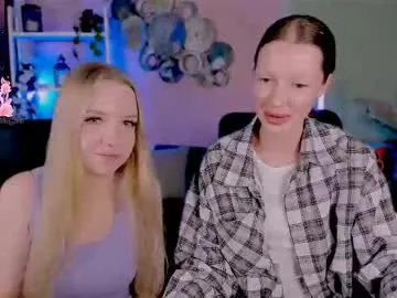 Offline khloebeauty on Chaturbate