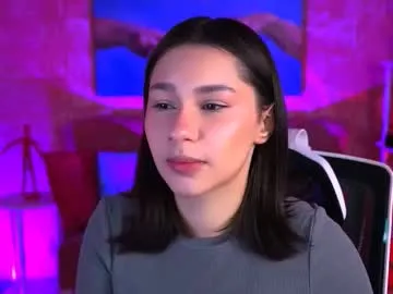 Offline kimclarks on Chaturbate