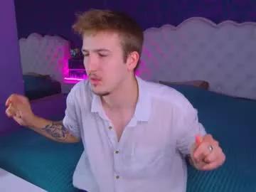 kiskakurt from Chaturbate