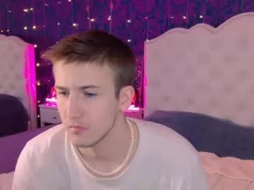 kiskakurt from Chaturbate