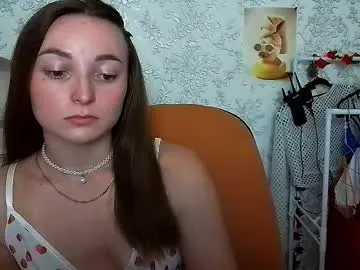 Away kiss_shy on Chaturbate
