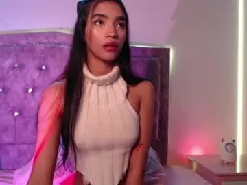 Offline kitty_mia29 on Chaturbate