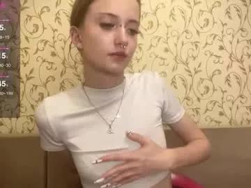 kittywithu from Chaturbate