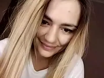 Offline krisssexi on Chaturbate