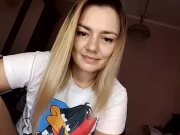 Offline krisssexi on Chaturbate