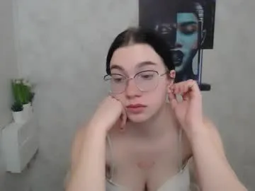 kristenx_x — I'm new here, please make me happ #18 #new #natural #british #pregnant [455 tokens remaining]