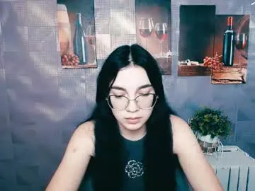 Offline kristenx_x on Chaturbate