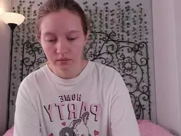 Offline ksuhesa on Chaturbate