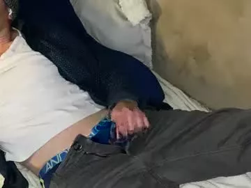 Offline l_is_here on Chaturbate