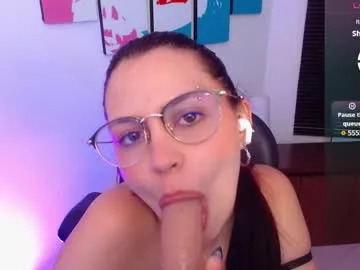 lanagarcia5 on Chaturbate