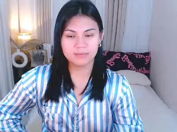 Offline leighcortesi on Chaturbate