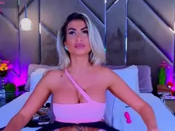 lellie_ from Chaturbate