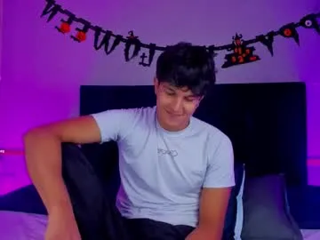 Offline leo_savage_ on Chaturbate