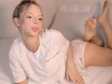 lesi_moonie from Chaturbate is Freechat