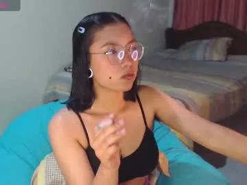 leslie__anderson from Chaturbate
