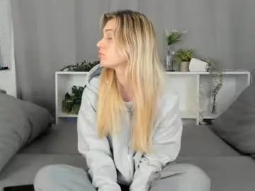 lesslimood from Chaturbate