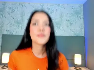 Offline lexiethompson_ on Chaturbate