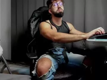 Offline liamaesthetic on Chaturbate