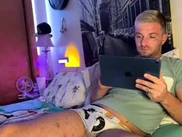 Offline lifesagamble2025 on Chaturbate