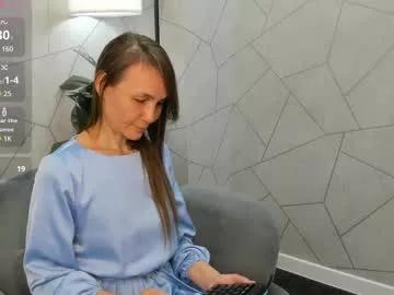 lillian_white1 from Chaturbate
