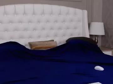 little__iris from Chaturbate