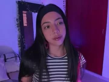 little_kayla_ from Chaturbate