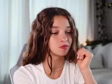 little_poetry from Chaturbate