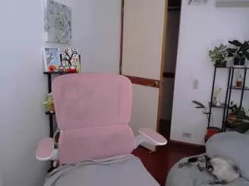littlelaksmi from Chaturbate