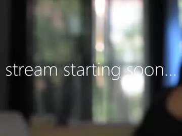 Offline lizmreow on Chaturbate